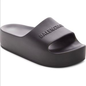 Balenciaga Logo Slides
